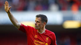 Legende Liverpoolu praskli nervy, opľula 14-ročné dievča. Televízia ho suspendovala