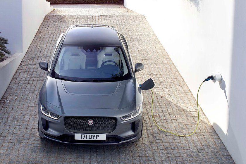 Hviezdami novej štúdie sú Audi e-tron, Jaguar...