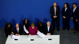 Podpísané: V Nemecku bude pokračovať veľká koalícia pod vedením Merkelovej