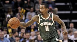 Houston aj Portland víťazne, návrat Jenningsa v drese Milwaukee