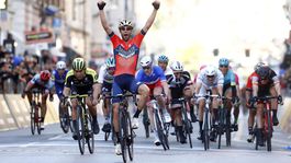 Lišiak Nibali vypálil favoritom rybník na Poggiu. Sagan skončil 6.