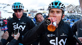 Šéf UCI: Ak by Froome šiel na Tour pred vyriešením prípadu, bola by to katastrofa