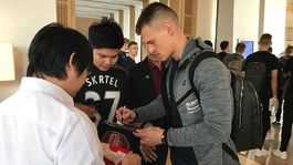 Slovákov vítal v Thajsku zástup fanúšikov, mrzí ich neúčasť Hamšíka
