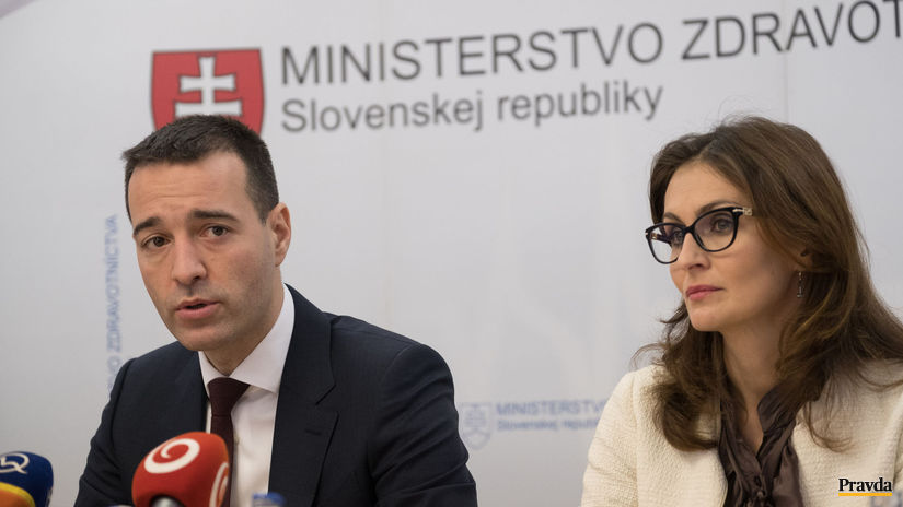 Minister zdravotníctva Tomáš Drucker a jeho...