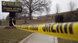 Pri streľbe na strednej škole v Marylande utrpeli dve obete zranenia, útočník je mŕtvy