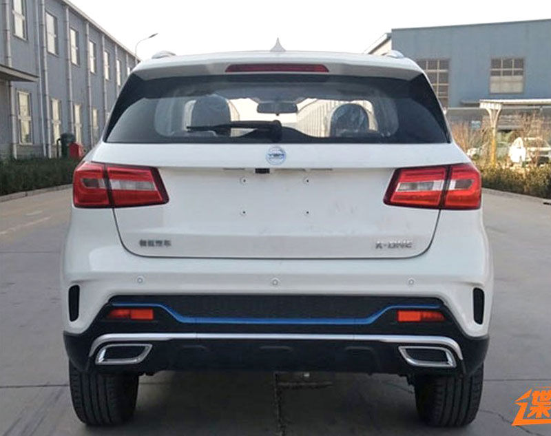 Mercedes-Benz sa nemusí báť, že by mu čínska...