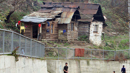 Rómovia , Klenovec ,