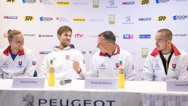 V užšej nominácii Hrbatého je kvinteto hráčov, vypadol zranený Zelenay