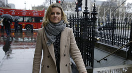 Chcela som ho zastaviť, tvrdí ex-asistentka Weinsteina