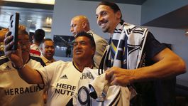Zlatan po prílete do LA: Cítim sa ako dieťa, ktorému dáte sladkosť