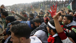 Násilnosti v Gaze si vyžiadali už najmenej 15 mŕtvych a vyše 1 400 zranených