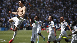 VIDEO: Geniálna premiéra Zlatana. Pozrite si jeho exportný gól