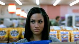 Meghan Markle začínala v reklame na... Presvedčila by vás? Pozrite sa