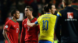 Typický Zlatan: Ronaldov gól bol pekný, ale mal by to skúsiť zo 40 metrov