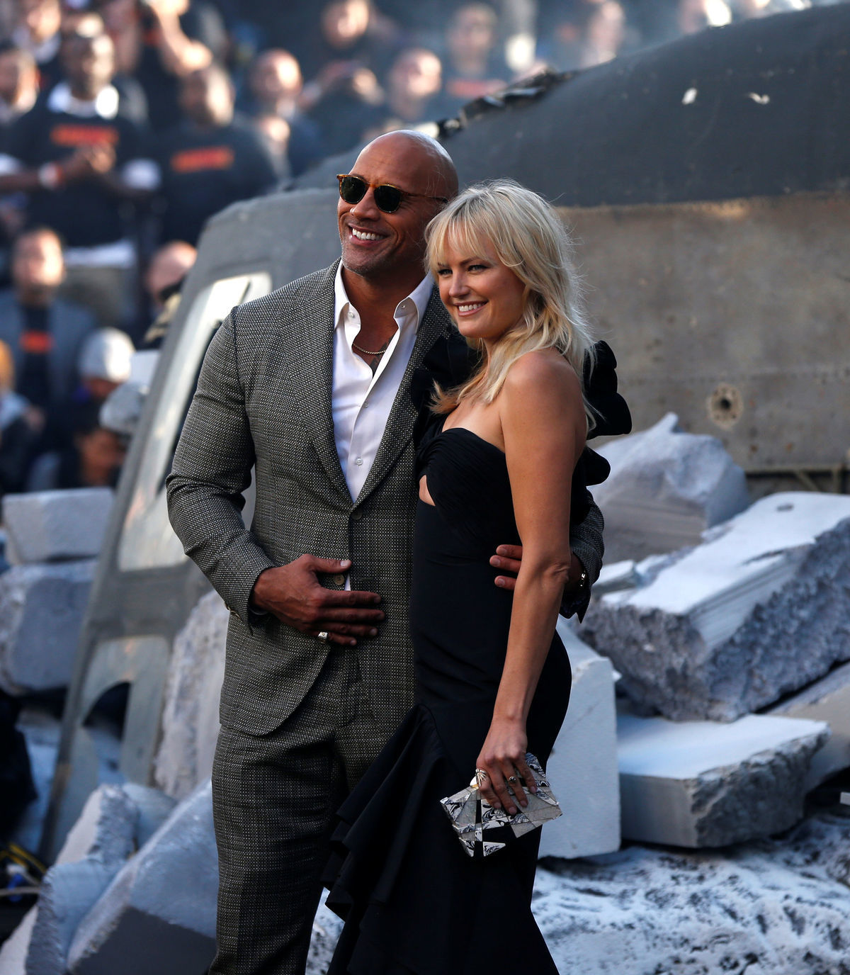 Dwayne Johnson a Malin Akerman na premiére...