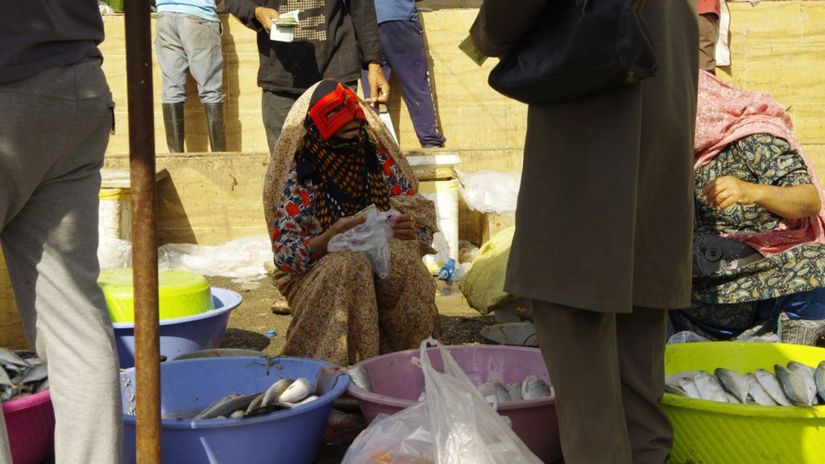 Stále silný vplyv arabského sveta, burka sa...