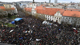 Protestné zhromaždenie Za slušné Slovensko na Námestí SNP v Bratislave 5. apríla 2018