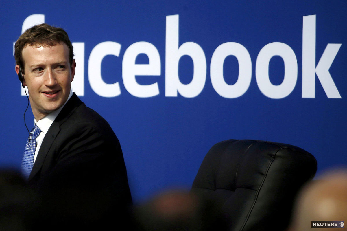 Americký miliardár Mark Zuckerberg šéfuje...
