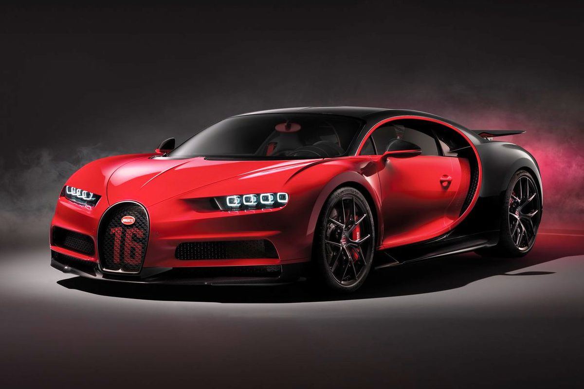 Chiron Sport spoznáte vďaka nápisu 16 v prednej...