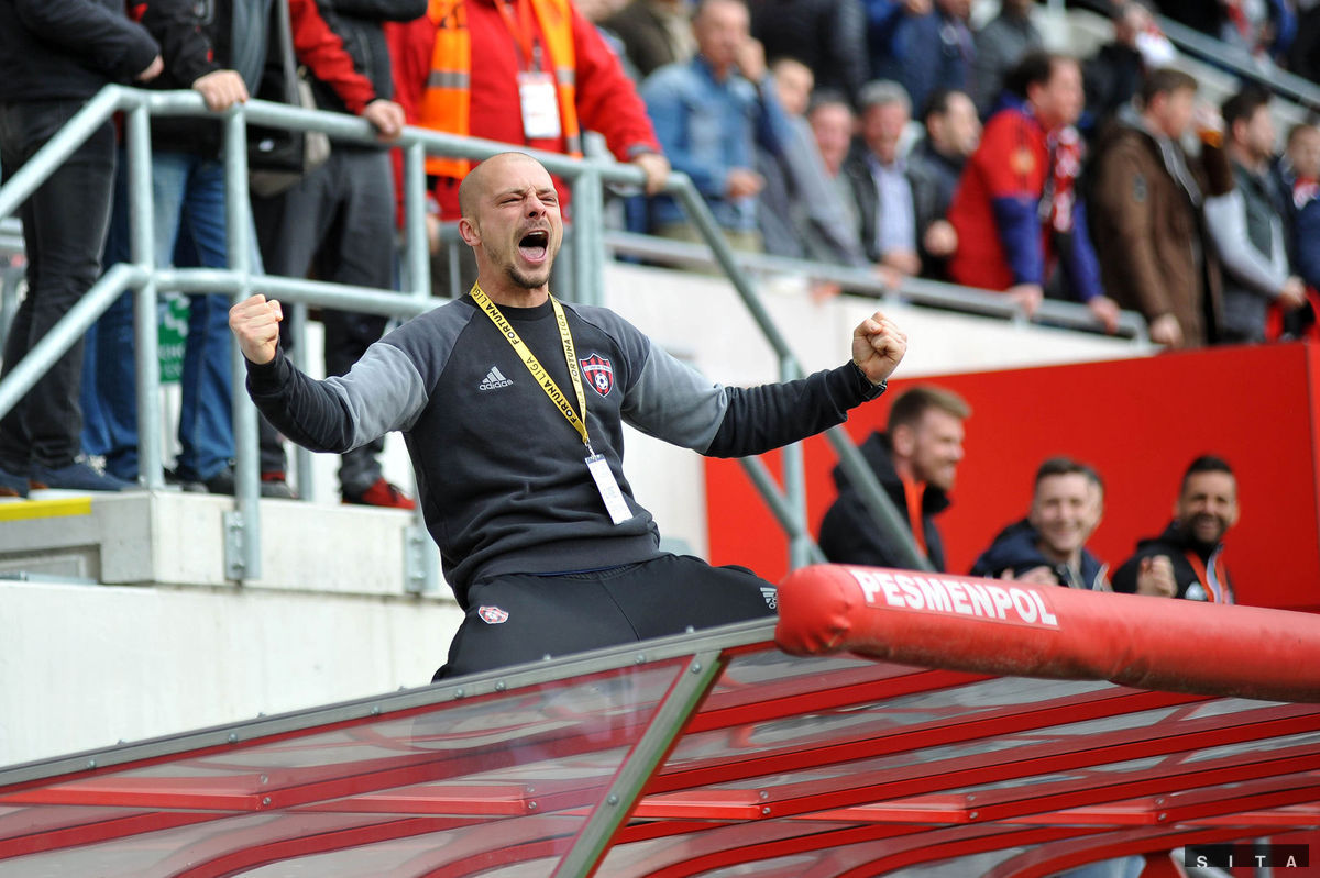 Tréner FC Spartak Trnava Nestor El Maestro na...
