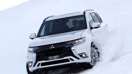 Mitsubishi Outlander PHEV - 2018