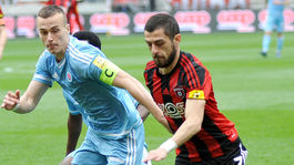 Slovan podal sťažnosť na výkon rozhodcov v derby. Poukázal na dva verdikty