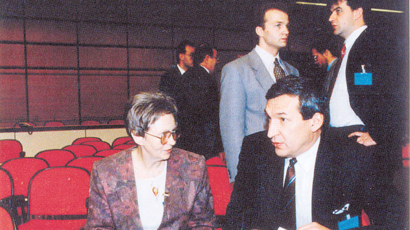 Minister zahraničných vecí Jozef Moravčík pred...