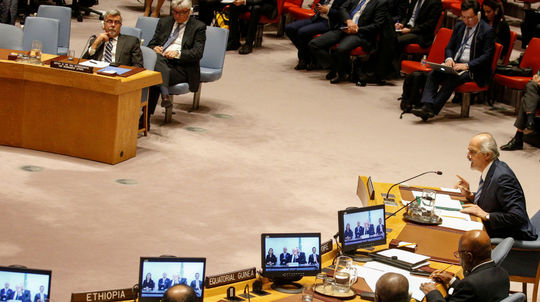 Rusi vetovali v Bezpečnostnej rade OSN americkú rezolúciu o Sýrii