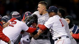 VIDEO: Odveká rivalita. Padli tresty za bitku medzi Yankees a Red Sox
