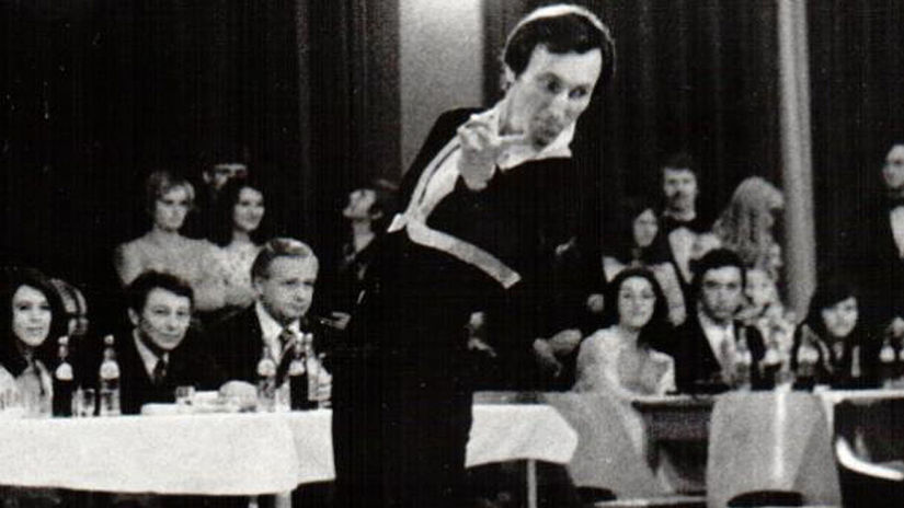 Komora ako toreador v choreografii Vivat torero.