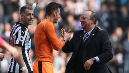 Dúbravka vychytal ďalšieho favorita. Jeho Newcastle otočil zápas s Arsenalom