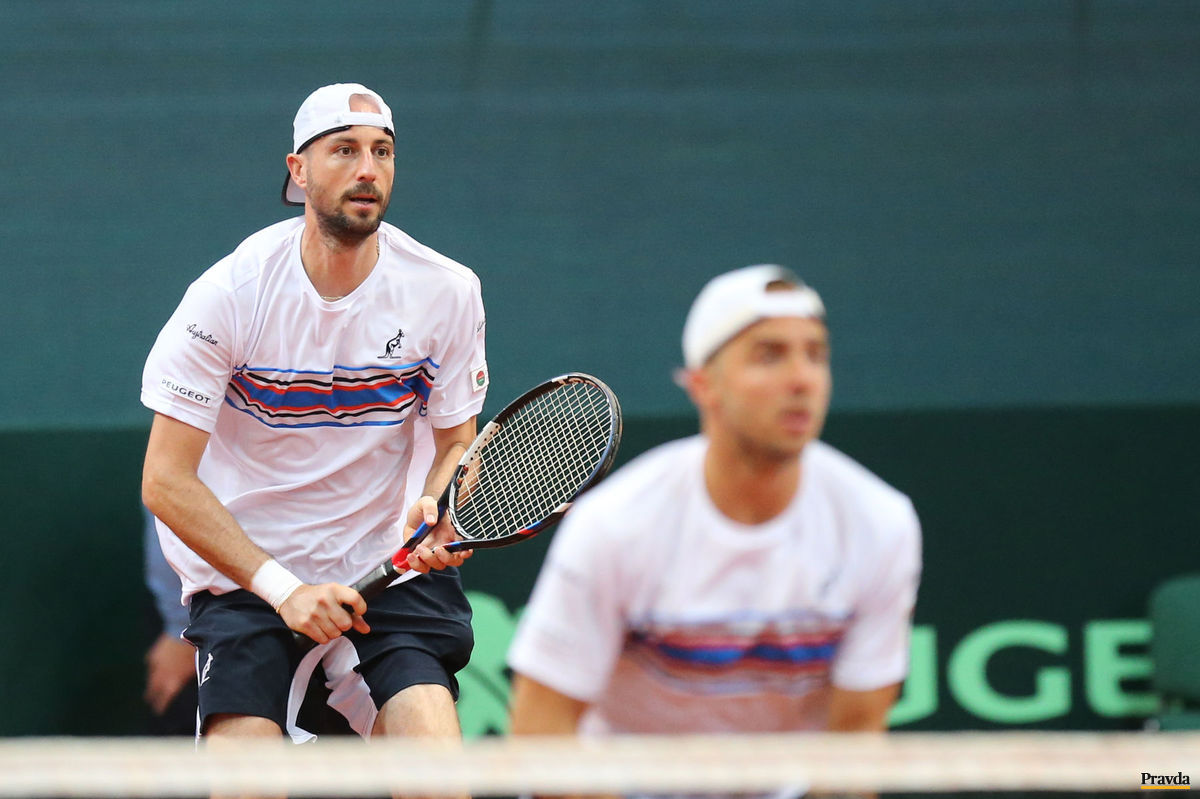Igor Zelenay a Andrej Martin (v popredí) počas...