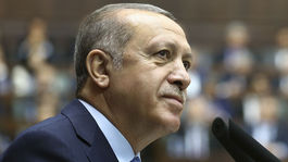 Erdoganov spojenec podporil referendum o zavedení trestu smrti