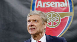 Dvadsaťdva rokov stačilo. Wenger končí v Arsenale