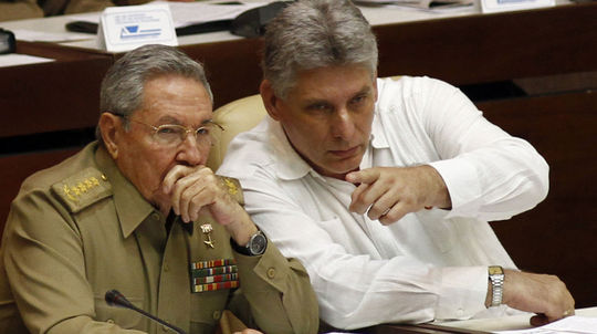 Kubánsky parlament schválil novú ústavu