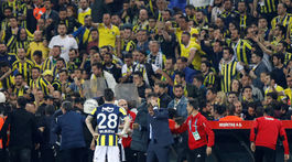 Prezident Erdogan o nepokojoch počas istanbulského derby: Sprisahanie!