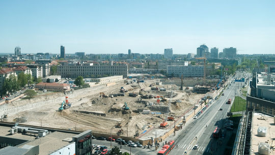 Pohľad na ulicu Mlynské nivy a výstavbu...