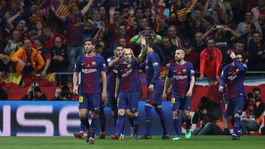 Bez diskusie. Barcelona vo finále ponížila Sevillu. Pohár putuje do Katalánska