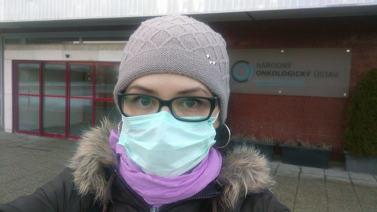 Ola Obernauerová z Brezna a jedno z jej selfie.