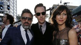 Herec Mark Ruffalo, Benedict Cumberbatch (v strede) a jeho manželka Sophie Hunter. 