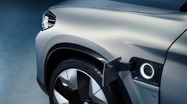 BMW iX3 Concept - 2018