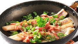 Čarovné recepty s vňaťovou cibuľkou