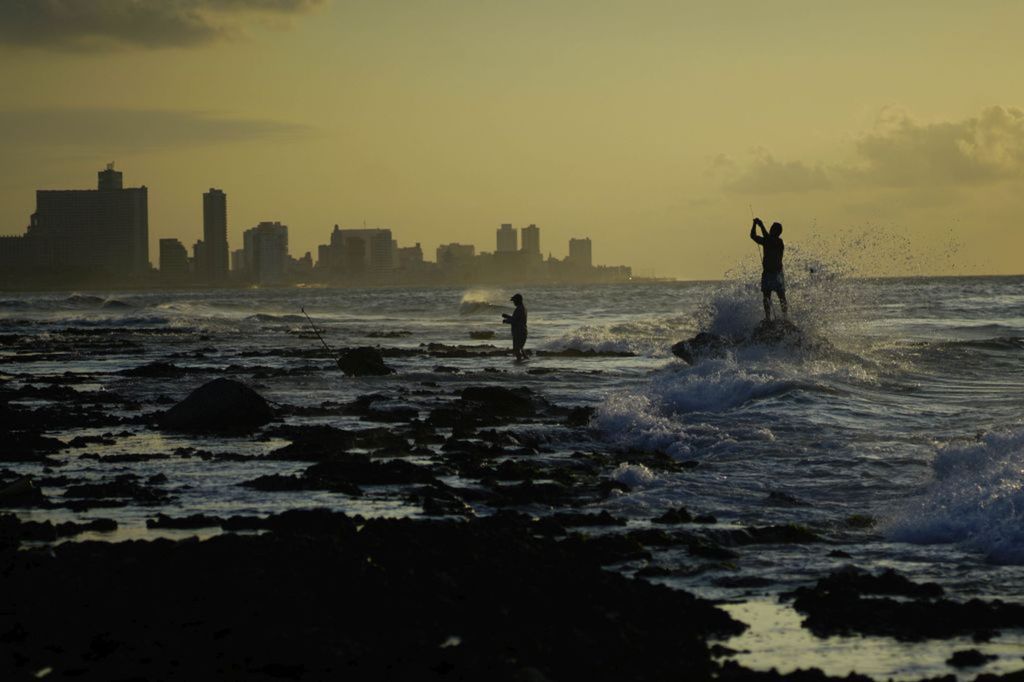 Kuba, more, rybári, Havana, pláž Chivo