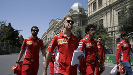 Tutto bene. Vettel sa zo skratu poučil ako šampión