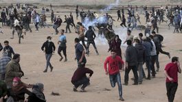 Bilancia protestu na hranici pásma Gazy: 3 mŕtvi a 600 zranených Palestínčanov