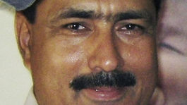 Lekára, ktorý pomohol CIA chytiť bin Ládina, presunuli na tajné miesto