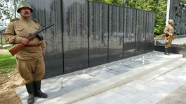 Na Vojenskom cintoríne na Bôriku odhalili pamätnú tabuľu vojakom Červenej armády