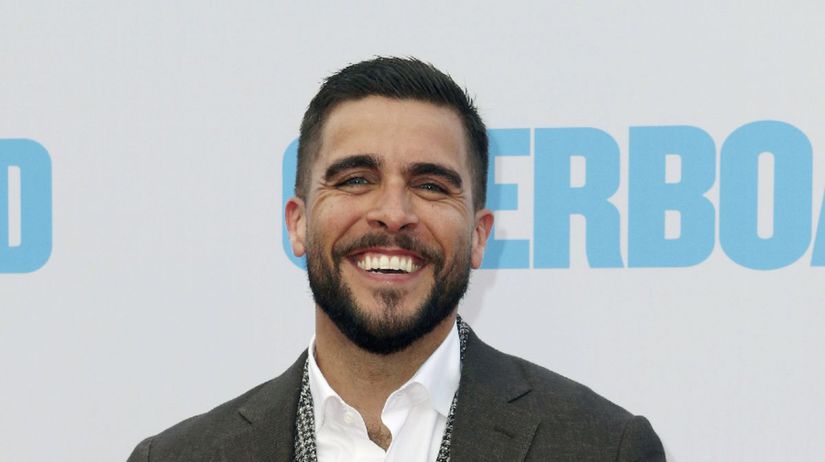 Josh Segarra gloria estefan