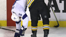 Tampa uspela v Bostone a ujala sa vedenia, Vegas s Tatarom nestačilo na San Jose