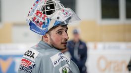 Bez výstroja: Rybár nie je na autá náročný, stačila by mu pekná audina